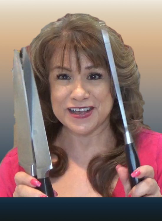 Gloria Moraga Holding knives